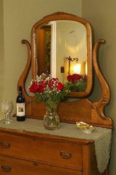 Jackson House 3*