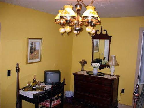 Jackson House Hotel Railroad